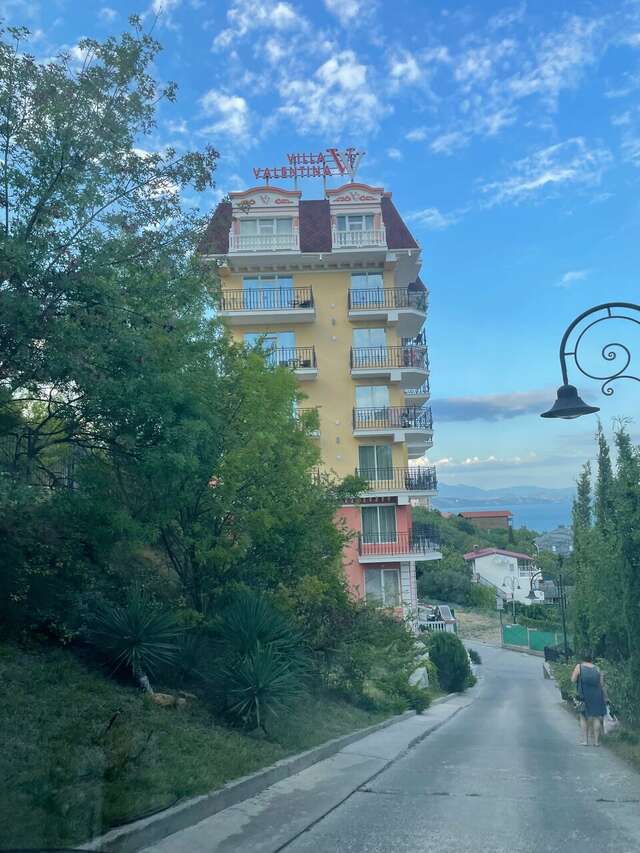 Гостевой дом Вилла Валентина Алушта-96