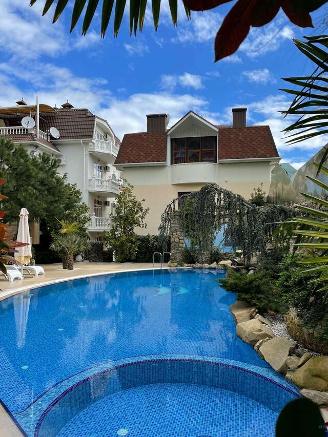 Гостевой дом Вилла Валентина Алушта-71